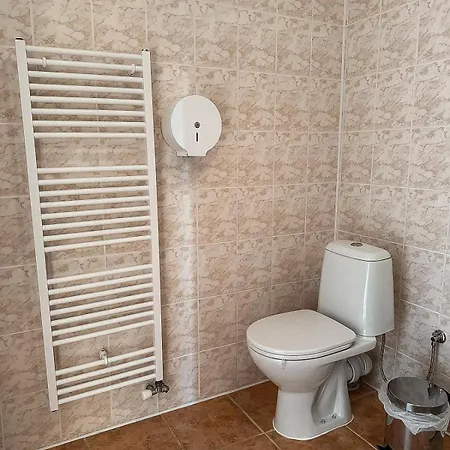 Centrum Guest house 3*